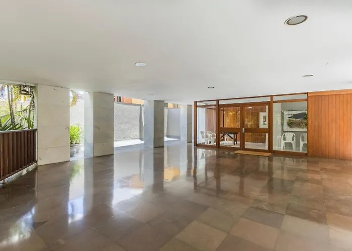 Apartamento Dinarte Ribeiro - 2 Na Localizacao Do Bairro Moinhos De Vento