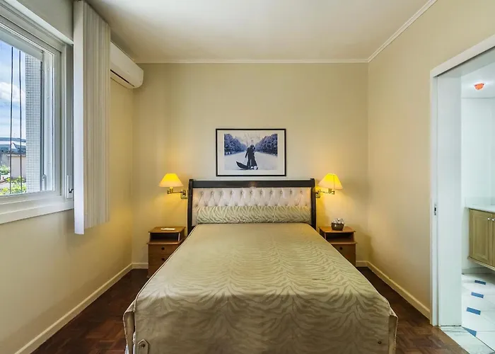 Dinarte Ribeiro - 2 Na Localizacao Do Bairro Moinhos De Vento * Porto Alegre